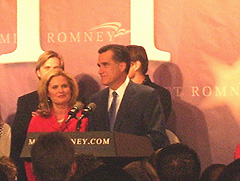 MItt Romney addresses crowd at his campaign headquarters