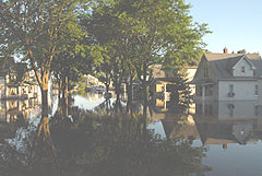 Flooded Cedar Rapids neighborhood in 2008