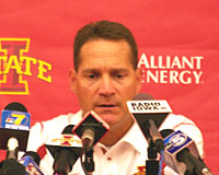 Cyclone coach Gene Chizik.