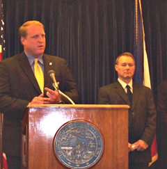 Governor Culver,  Treasurer Michael Fitzgerald (l-r)