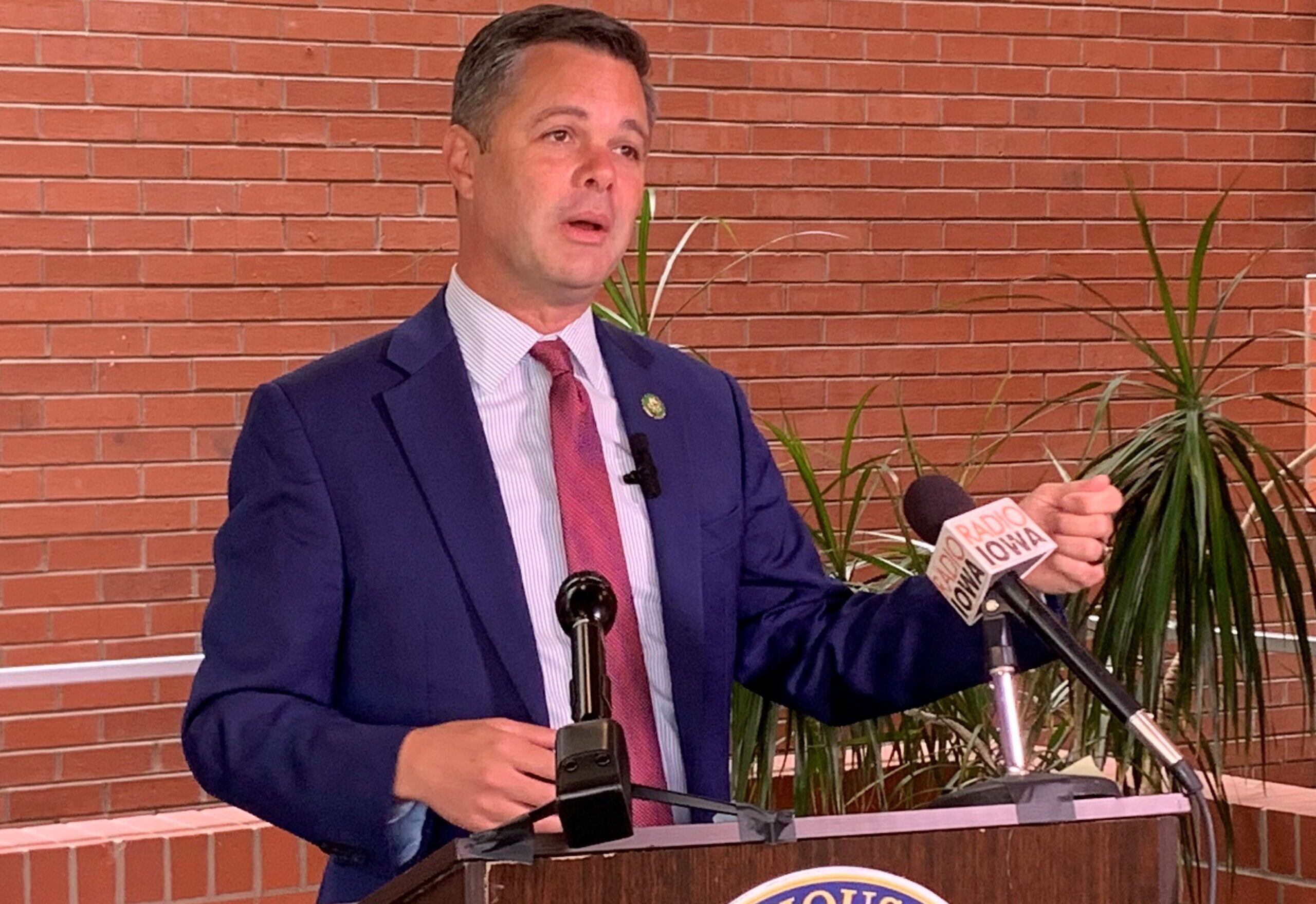 Nunn, other Iowa politicians react to Minnesota shooting