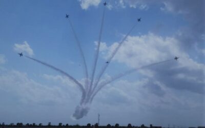 Air Force Thunderbirds headline eastern Iowa air show