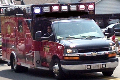 Driver dies after vehicle hits northeast Iowa house