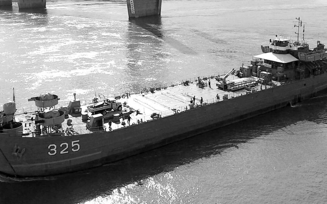 Historic D-Day warship docks in eastern Iowa for tours - Radio Iowa