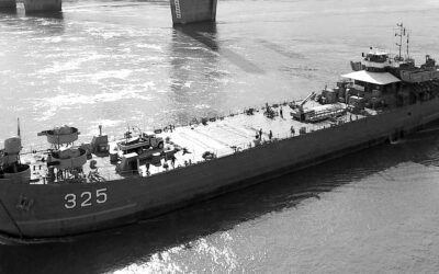 Historic D-Day warship docks in eastern Iowa for tours