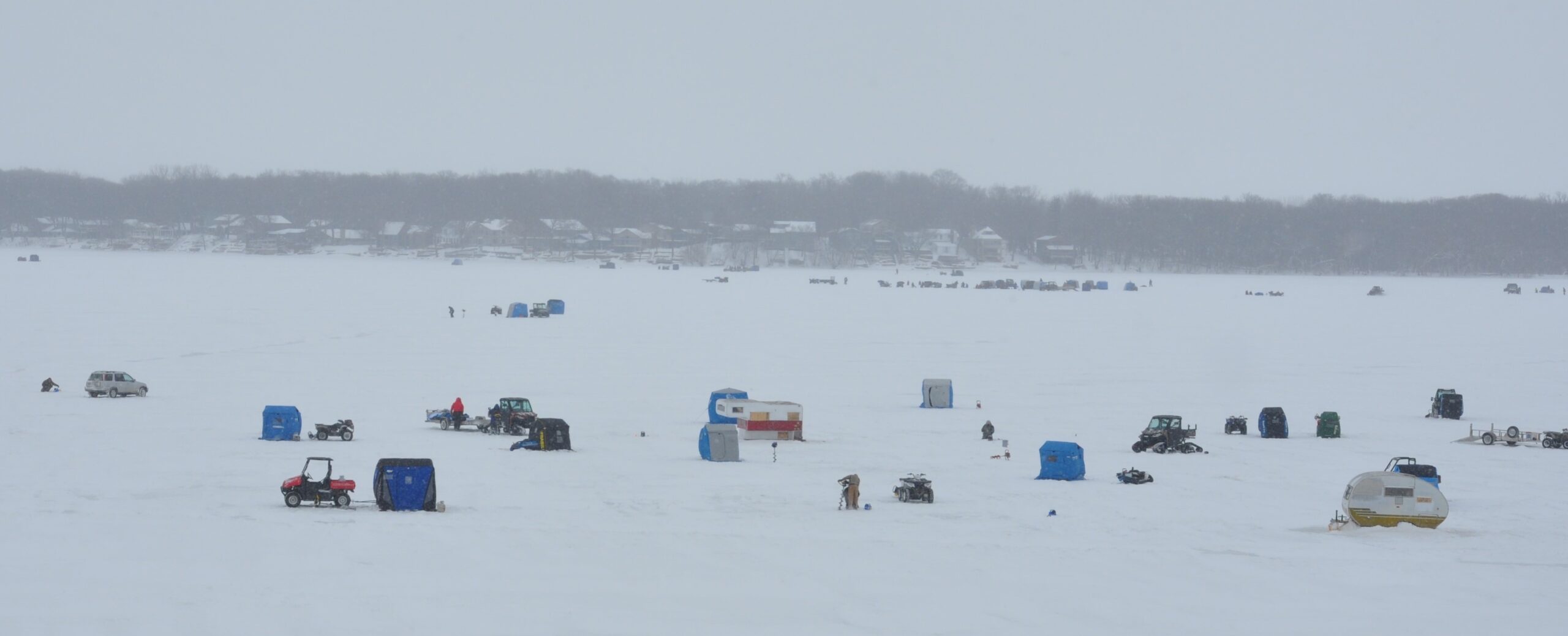 Iowa’s ice anglers welcome the weekend’s frigid forecast