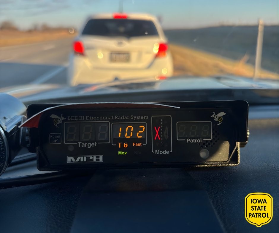 Iowa State Patrol clocked driver going 164 miles an hour