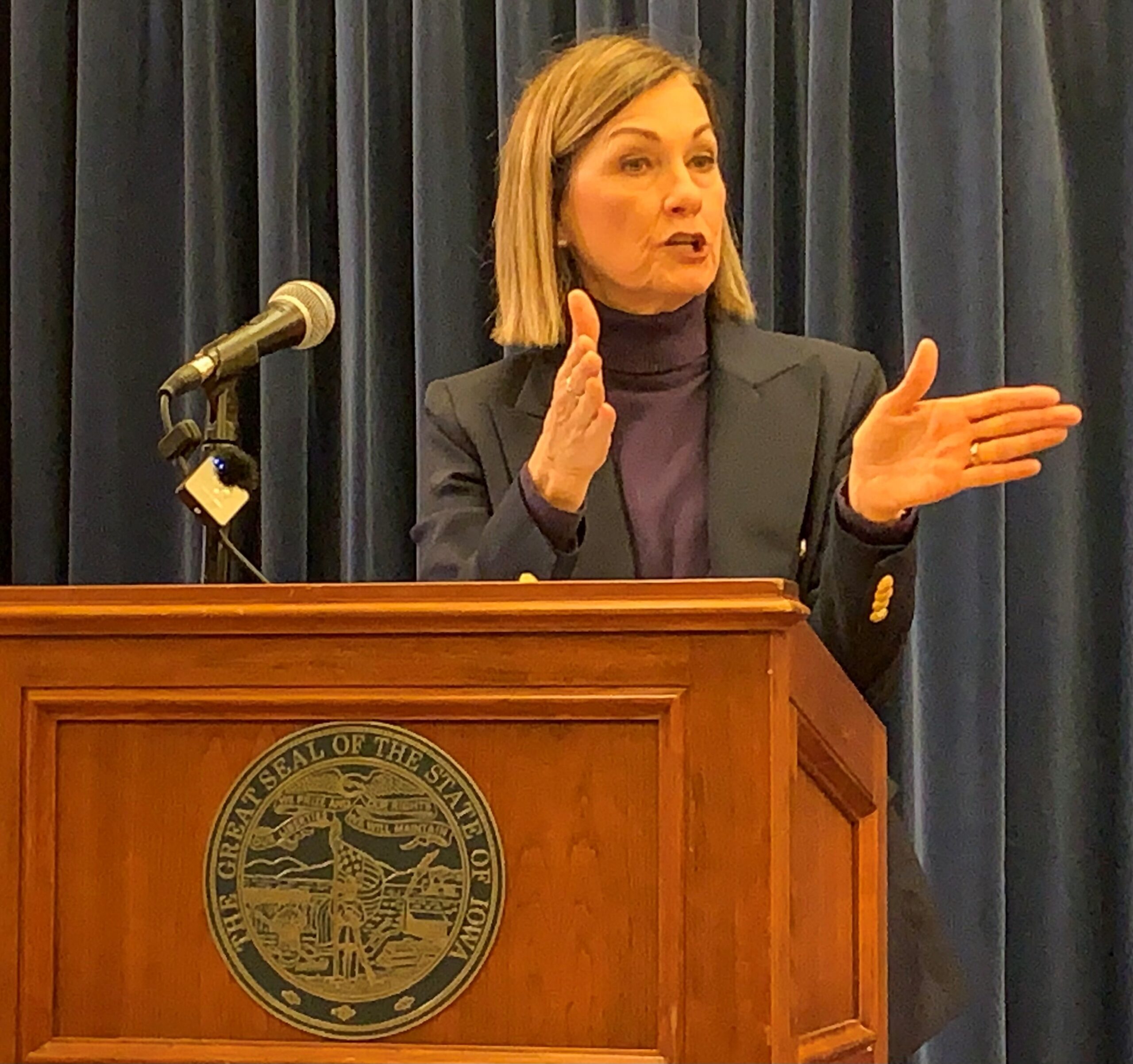 Iowa’s governor says HMO tax a last resort fix to Medicaid deficit