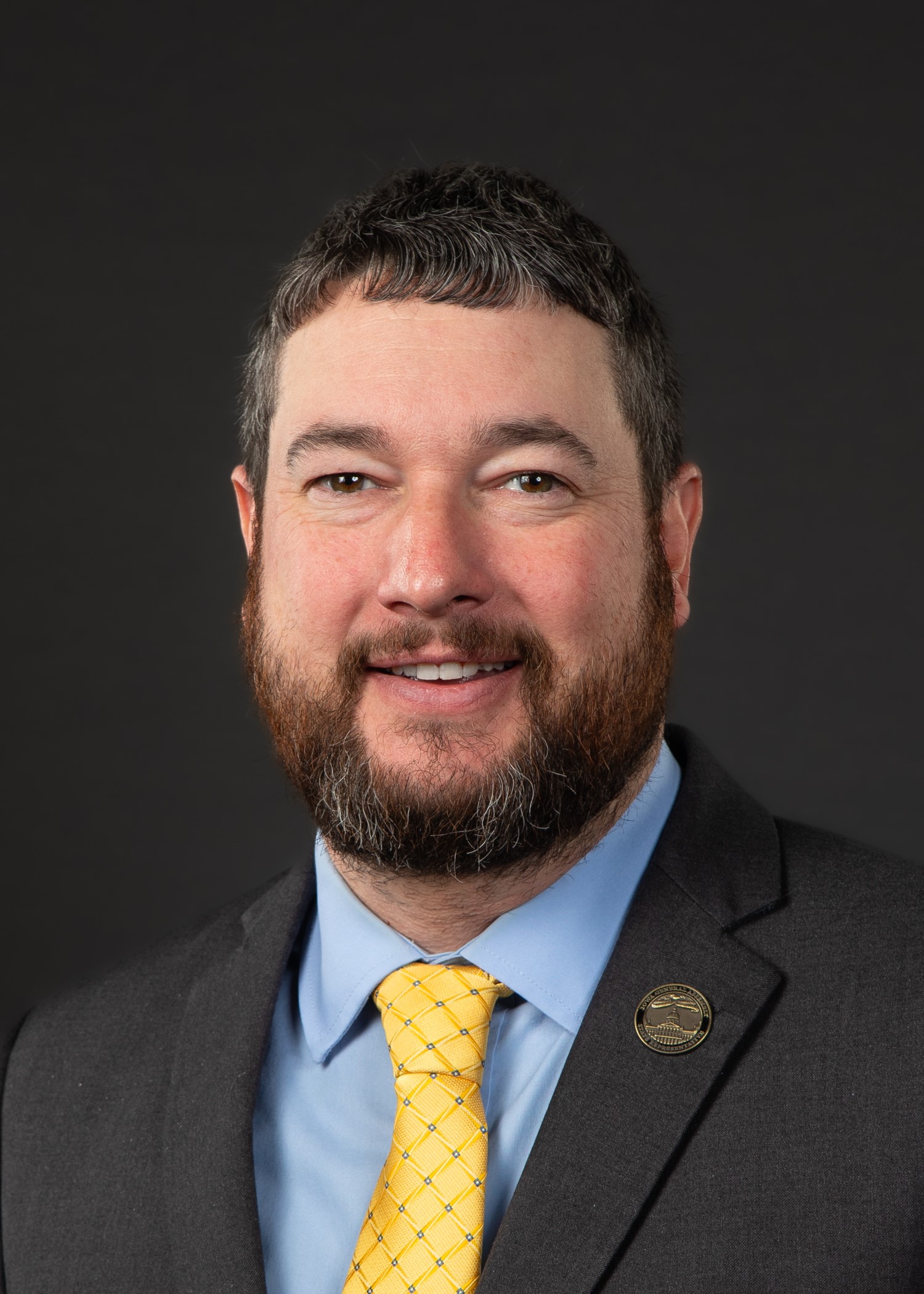 Bill lets Iowa farmers disable diesel exhaust systems on farm equipment