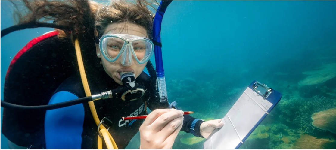 Earth Day presentation brings coral reef experience to Iowans