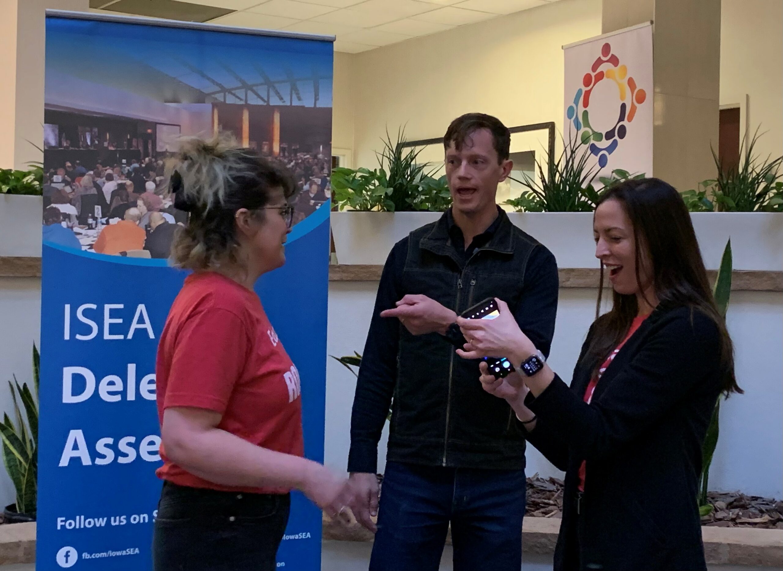 ISEA backs Sand for Iowa governor, three GOP candidates call for pipeline limits