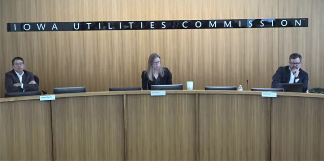 People for and against the Summit Carbon Pipeline speak to Iowa Utilities Commission