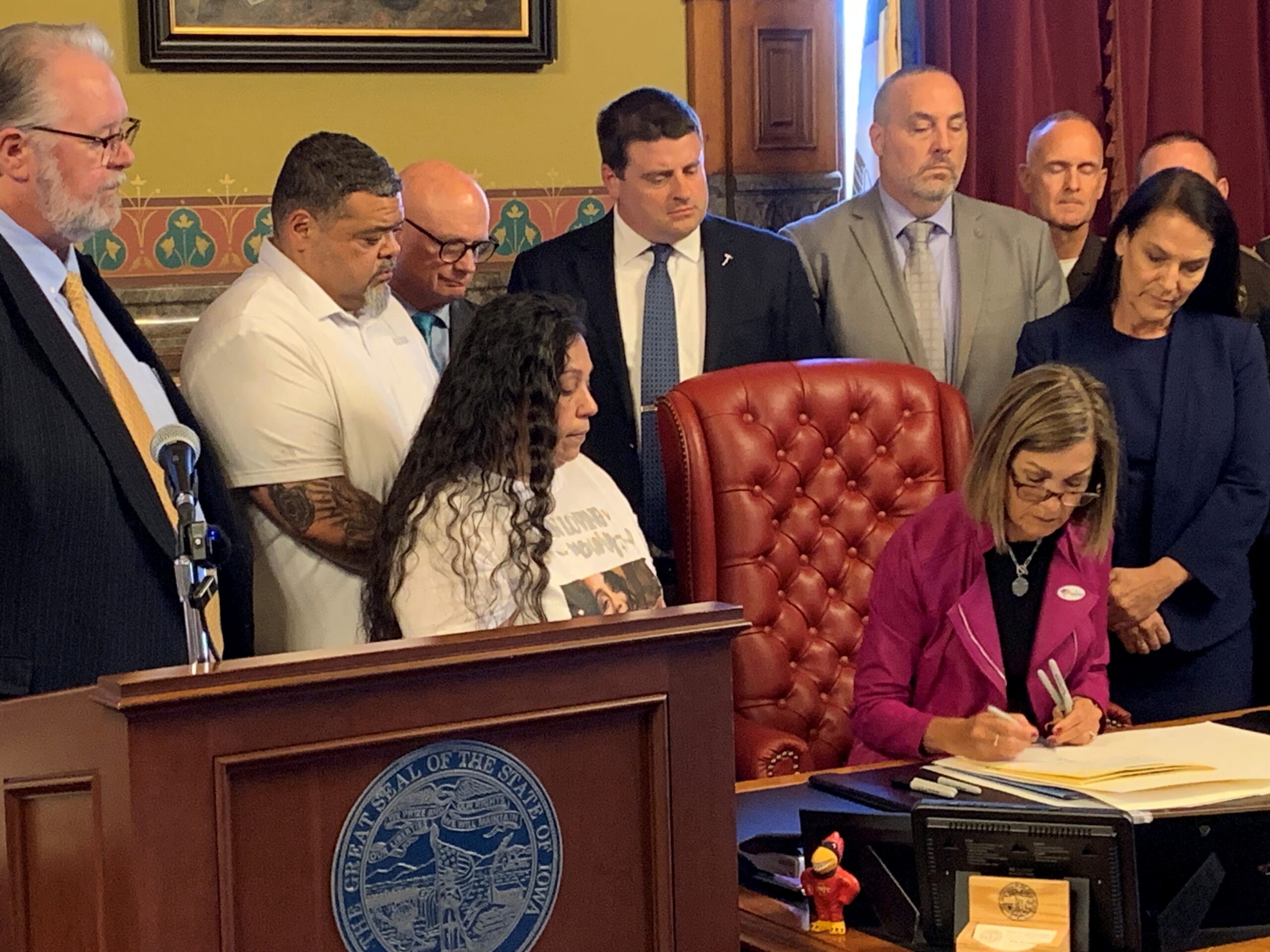 radioiowa.com - O. Kay Henderson - Iowa's governor signs three crime-related bills - Radio Iowa