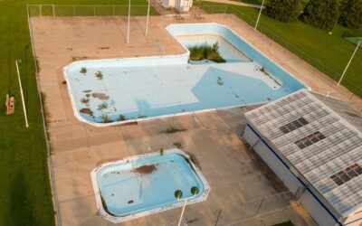 Iowa community explores alternative to pricey new public pool