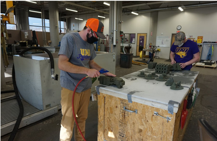 radioiowa.com - Dar Danielson - UNI working to get more people interested in metal casting - Radio Iowa