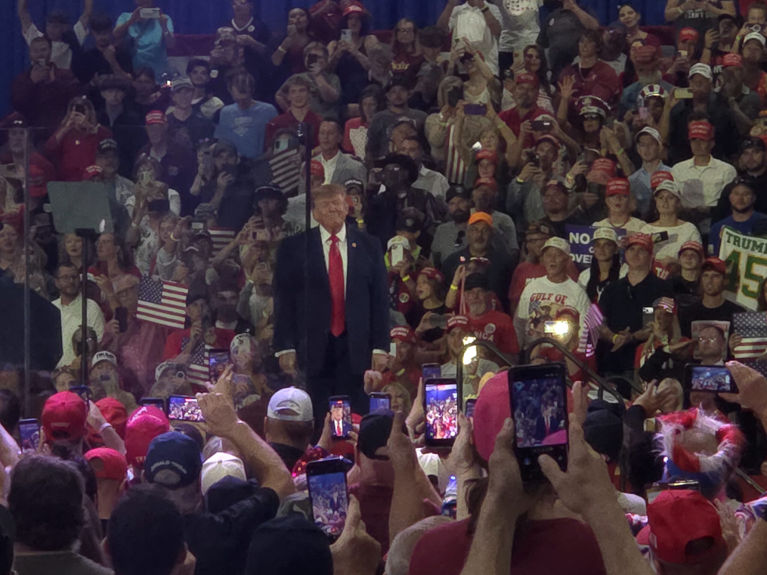 radioiowa.com - O. Kay Henderson - Trump headlines Sioux City rally, touts $150 million to boost fuel production - Radio Iowa